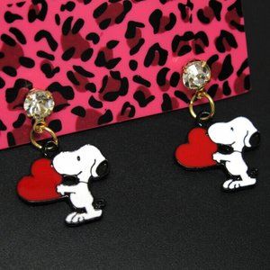 Super Cute SNOOPY B & W Red Heart ENAMEL & Rhinestone Gold Post Pierced Earrings